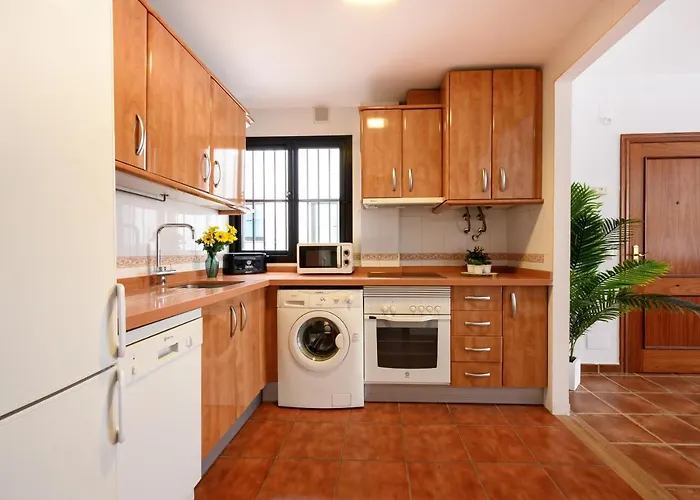 Sauna, 3 Bedroom By 10tosea *