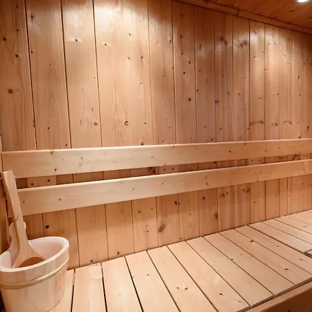 Sauna, 3 Bedroom By 10tosea Apartment *