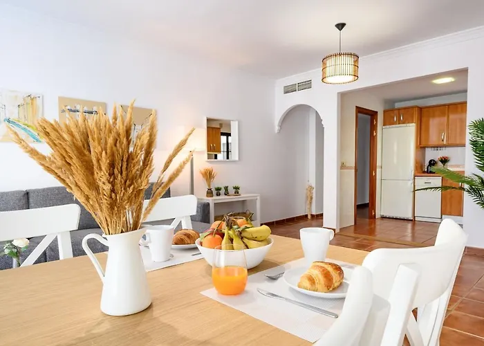 Sauna, 3 Bedroom By 10tosea Apartment *